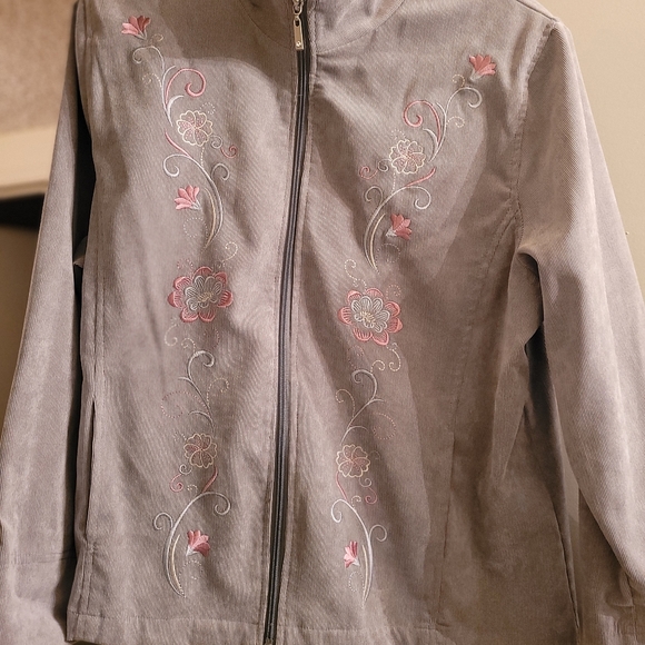 Jacket - Picture 5 of 5